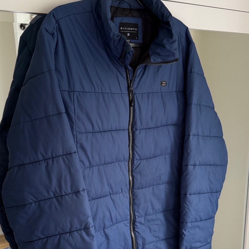Billabong Men's Mid-Weight Puffer Jacket - Picture 5 of 6